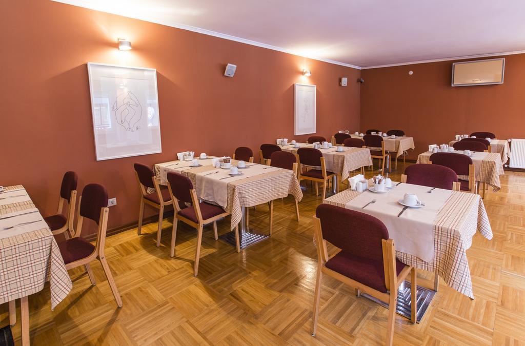 Hotel Tunali 3*